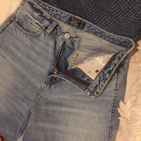 2 tone High Rise Simone Wide Leg Jeans - Picture 4 of 5